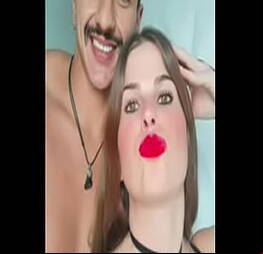 Patricinha perde o telefone e vídeos íntimos caem na net atenção amador caiu na net | caiu caindo |caiu